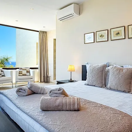 Luxe Detached Julia Tenerife Villa *