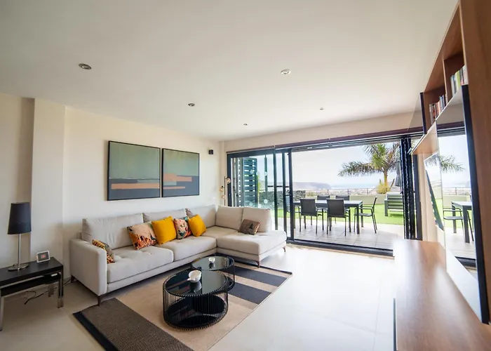 Luxe Detached Julia Tenerife Адехе