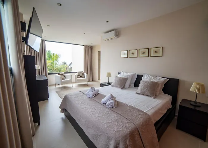 Luxe Detached Julia Tenerife * Адехе